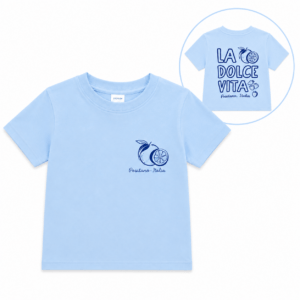 Lichtblauw shirt ‘la dolce vita’ – maat 98/104